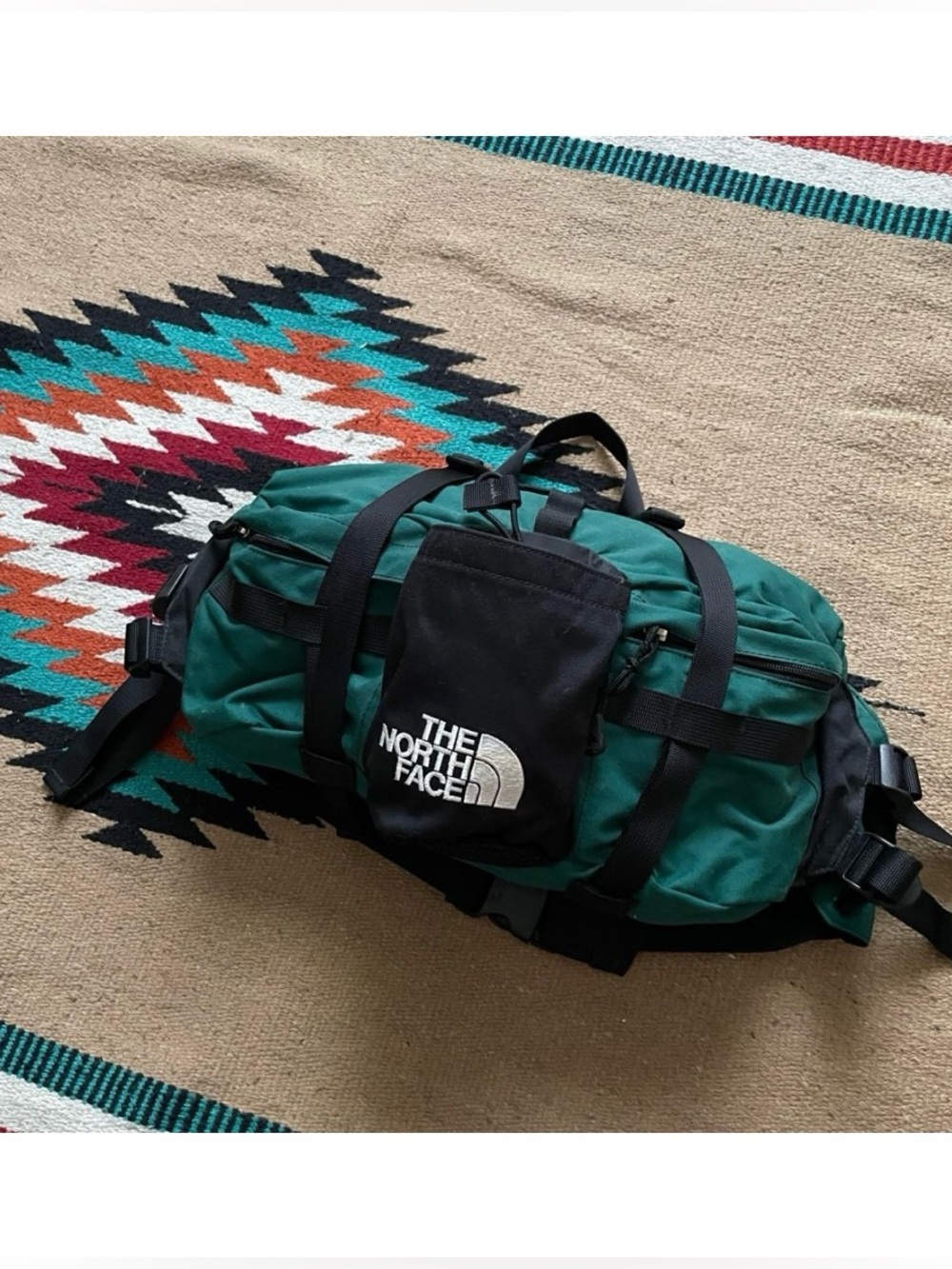 North Face Green Waist Bag
Lumbar Fanny Pack